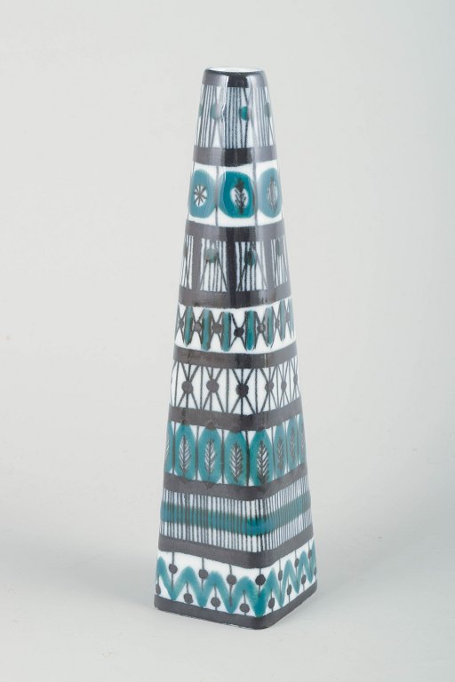 Upsala Ekeby / KarlskronaVase “Alfa”, mid-20th century.