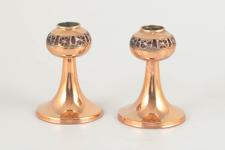 Pentti SarpanevaPair of candlesticks, 1960s.