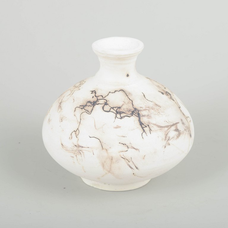 Eli Keller, GermanyVase, mid 20th century.