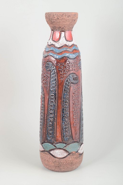 Antoni Marian Zawadzki for Tilgmans KeramikVery large handmade floor vase with dragon motif, 1964.