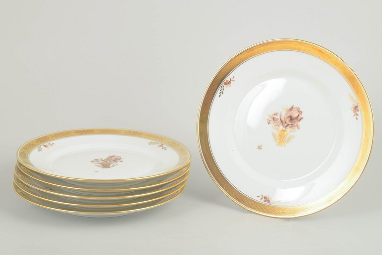 Royal CopenhagenGolden Basket, Set of 6 Lunch Plates.