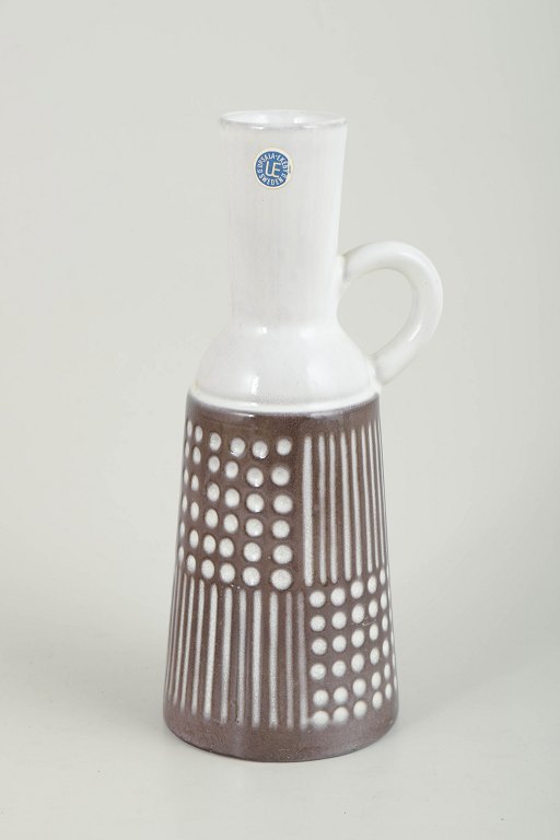 Mari Simmulson for Upsala Ekeby, kande.