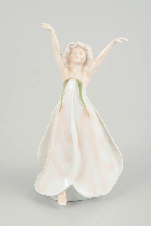 Bing & Grøndahl, Little Ida’s Flowers figurine.