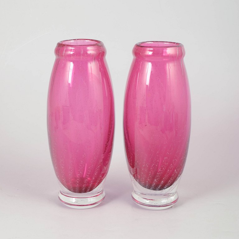 Pair of Chribska glasvaser.