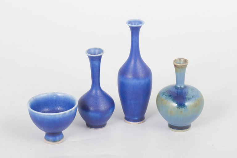 John Andersson for Höganäs, set of four miniature vases and bowl.
