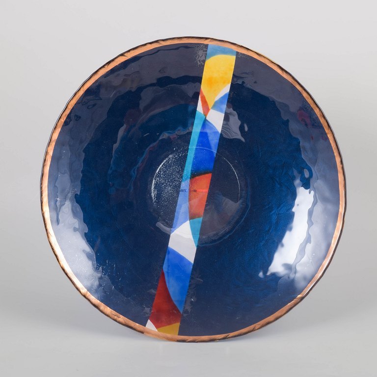 Ulla Ohlson for Lindshammar, art glass dish.