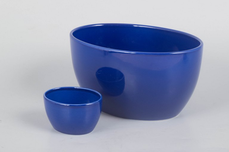 Ursula Munch-Petersen for Royal Copenhagen, set of two bowls.